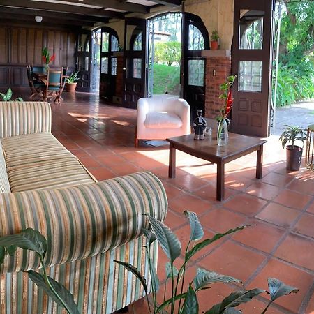 Hermoso Apartamento Cerca Del Aeropuerto San Antonio De Belen Ngoại thất bức ảnh